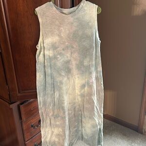 Universal thread, light blue dress